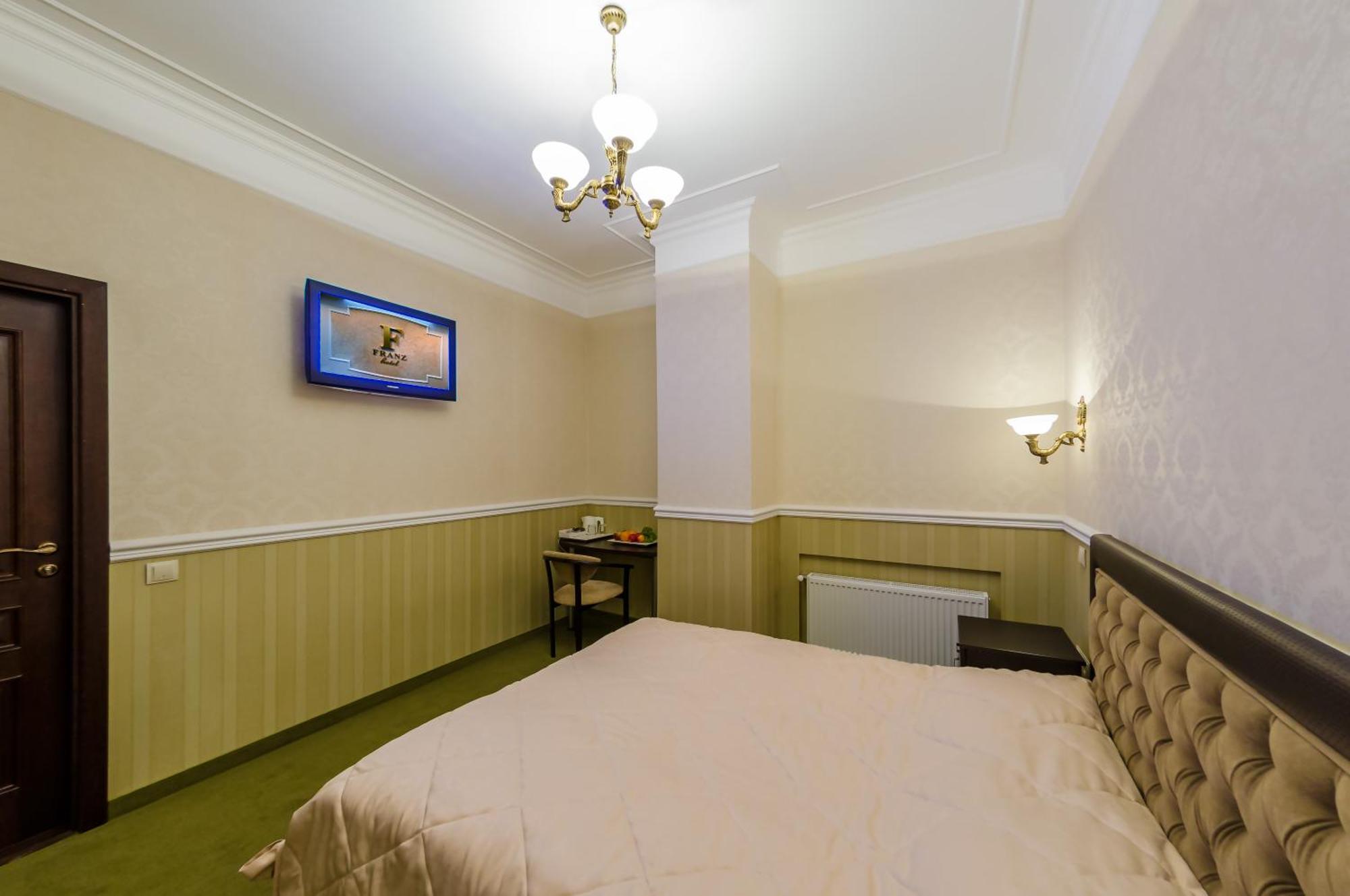 Franz Hotel&Restaurant Ivano-Frankivsk Room photo